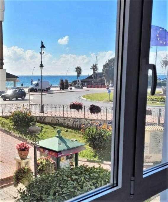 XV Apartamentos Morales & Arnal Estepona Zewnętrze zdjęcie
